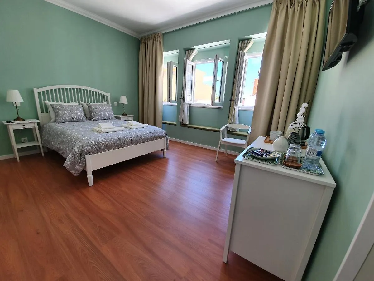 Inn Faro - Casa Amarela - Guest House 0*,  Portugal