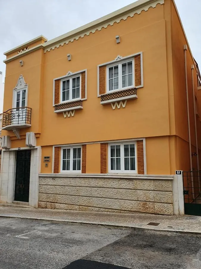 Inn Faro - Casa Amarela - Guest House 0*,  Portugal