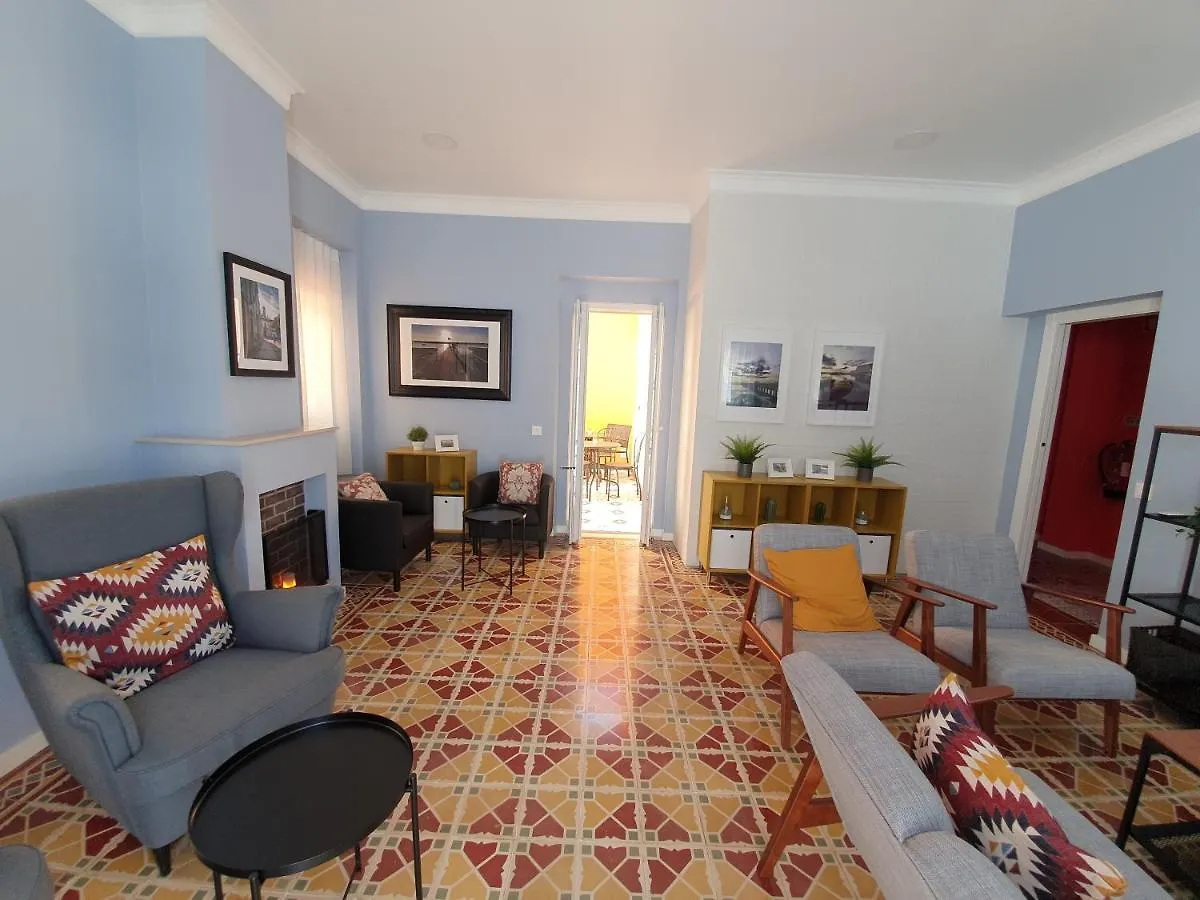 Inn Faro - Casa Amarela - Guest House
