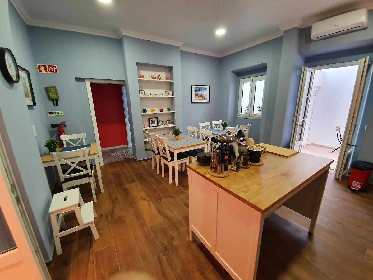 Inn Faro - Casa Amarela - Guest House