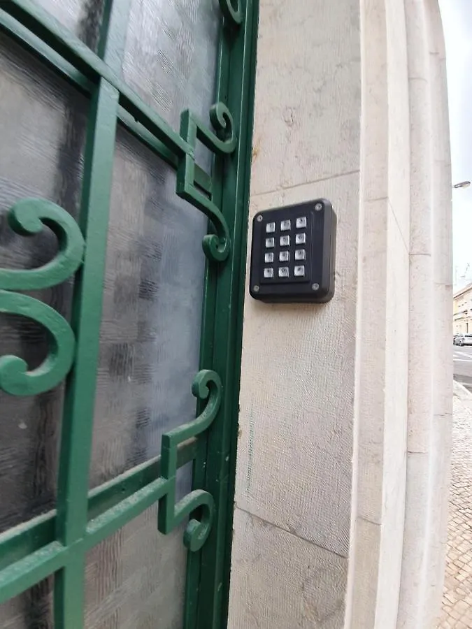 Inn Faro - Casa Amarela - Guest House