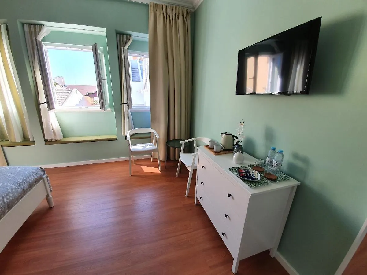 Inn Faro - Casa Amarela - Guest House